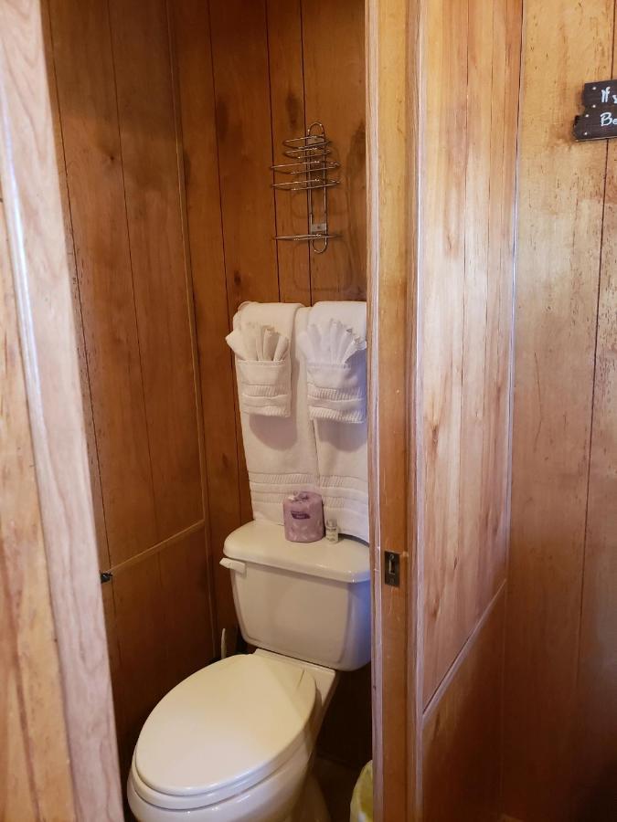 Stampede Rv B&B Tombstone Bagian luar foto