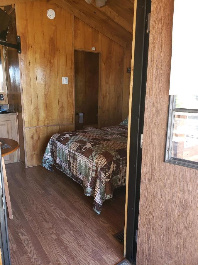 Stampede Rv B&B Tombstone Bagian luar foto