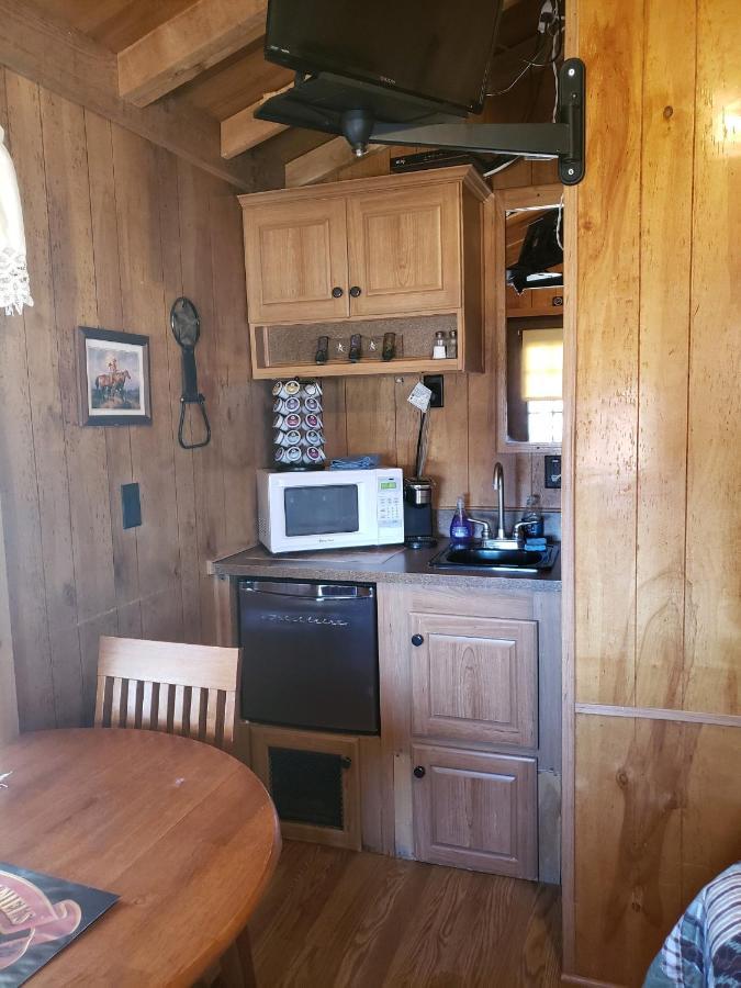 Stampede Rv B&B Tombstone Bagian luar foto