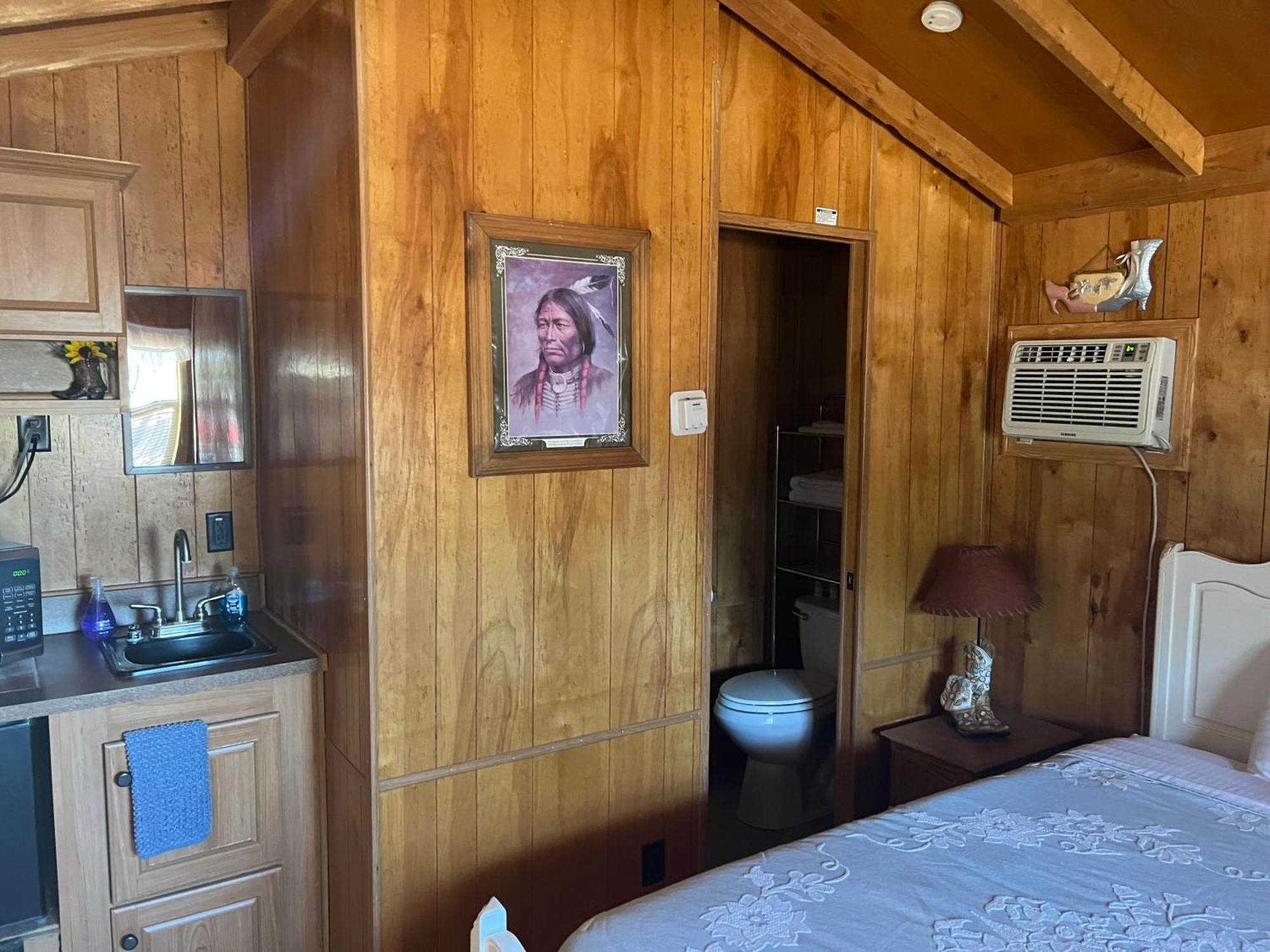 Stampede Rv B&B Tombstone Bagian luar foto