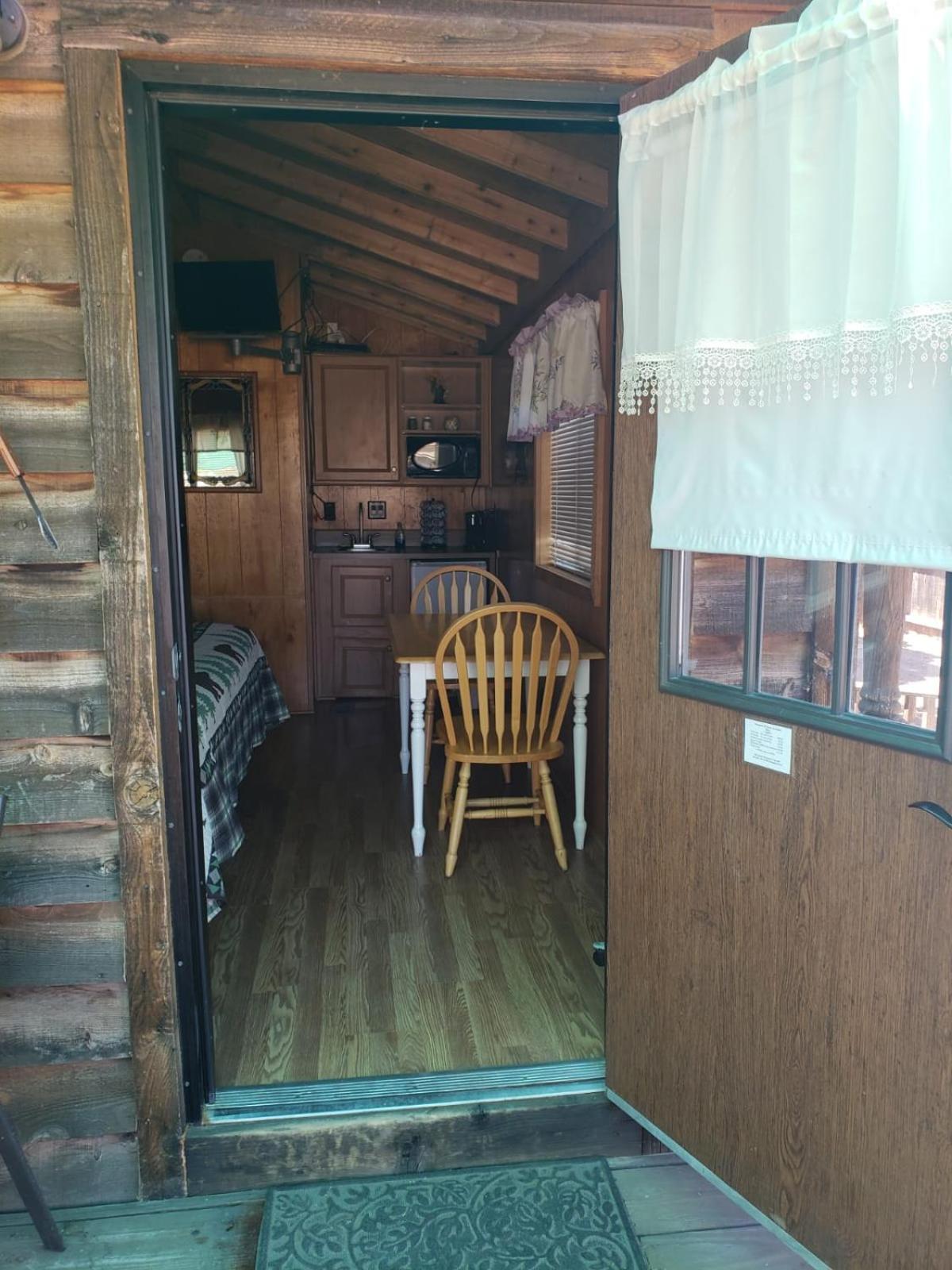 Stampede Rv B&B Tombstone Bagian luar foto